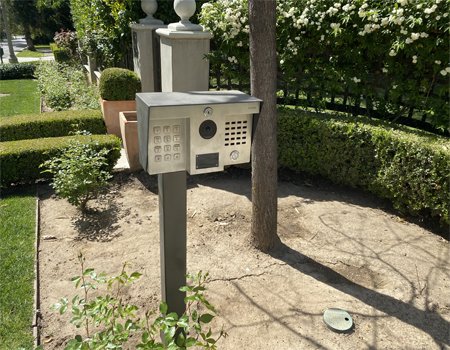DoorBird intercom installation, completed