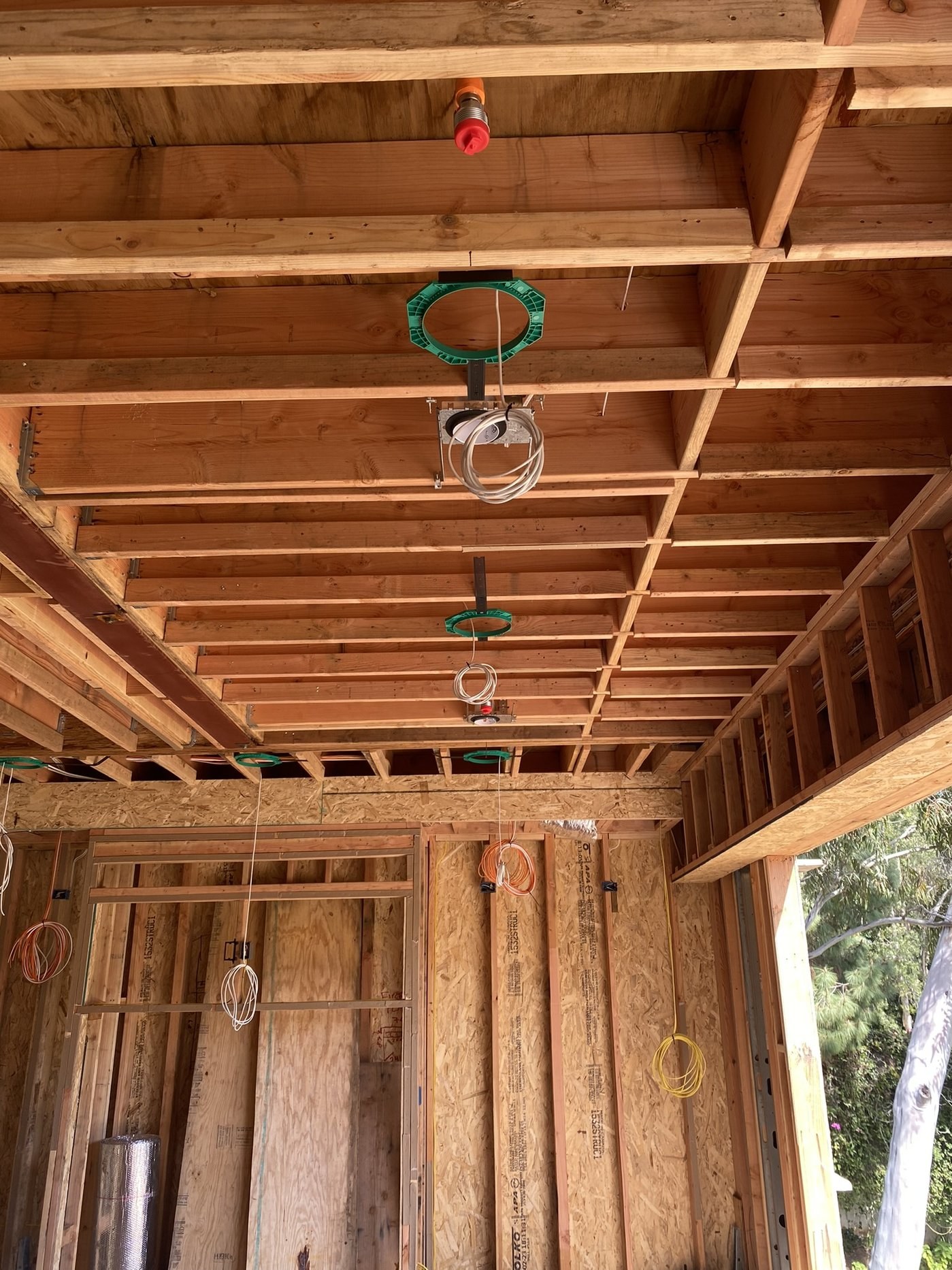 Pre-wiring installation, Encino