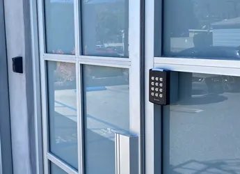 you-six-multi-door-entry-system-installation-burbank-91504